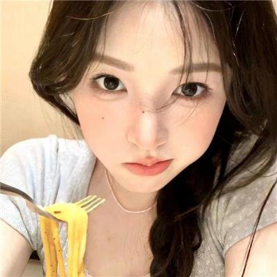 女哭声